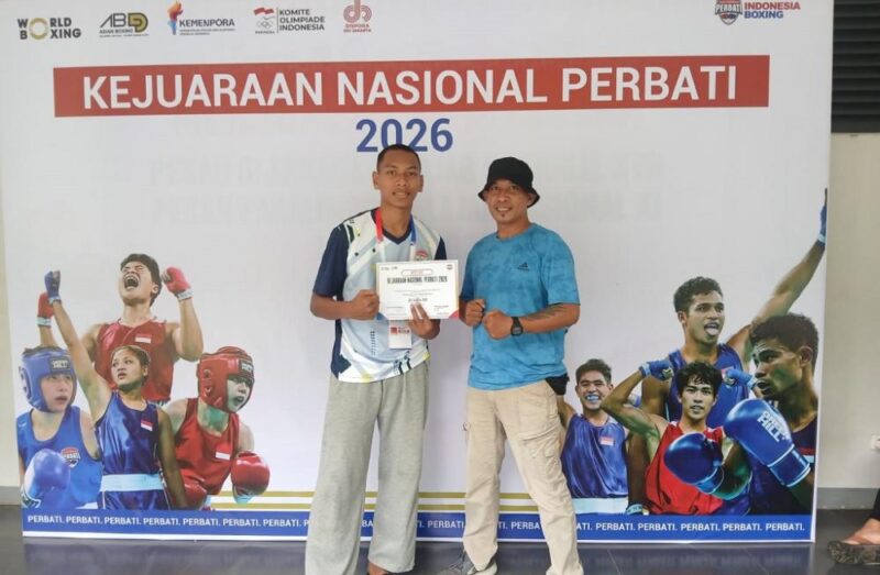 Fachry Elang Raih Perunggu Kejurnas Tinju U-23 Jakarta