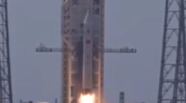 China Uji Long March 10, Kapsul Mengzhou Berhasil Simulasi Abort Kru (Xinhua)
