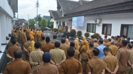 Sukabumi Salurkan Motor Sampah, Wali Kota Dorong Mesin RDF di TPS3R