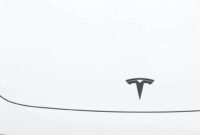 Mobil Listrik Tesla