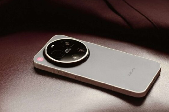 Leica dan Xiaomi Hadirkan Ponsel Kamera dengan Kontrol Manual Lebih Serius