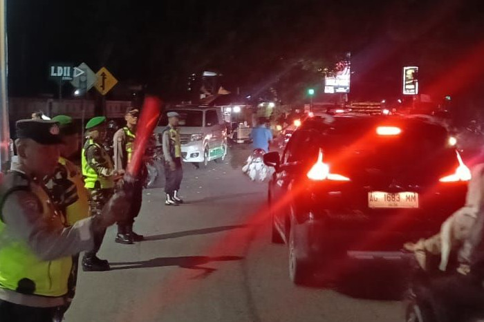 TNI dan Polri Perkuat Pos Mudik Lebaran Demi Perjalanan Aman