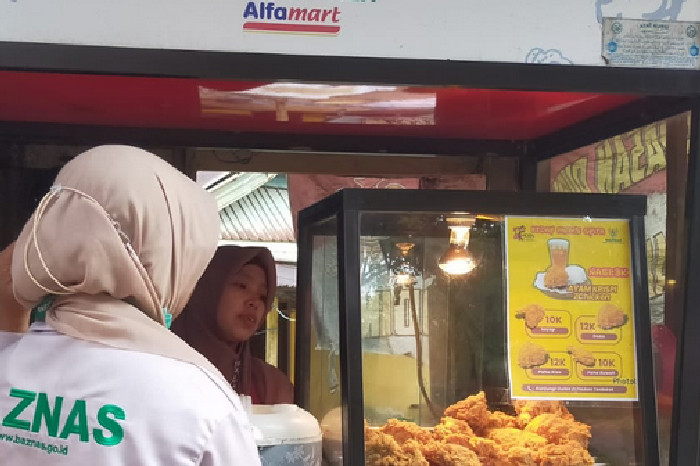 Usaha ZChicken Arfawati Tumbuh Stabil dan Ramai Selama Ramadhan