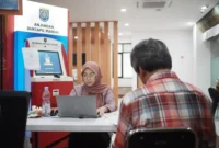 Pelayanan kepada masyarakat di Mal Pelayan Publik (MPP) Depok. (Foto: Diskominfo Depok/ Ilustrasi)