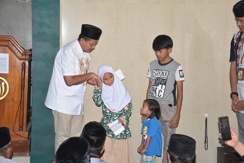 Dony Ajak Warga Jatinangor Perkuat Takwa dan Program Kemaslahatan Ramadan