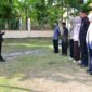 Asisten I Setdakab Aceh Besar, Farhan AP melakukan inspeksi mendadak (sidak) di Kantor Kecamatan Peukan Bada, Kamis (26/3/2026). FOTO/MC ACEH BESAR